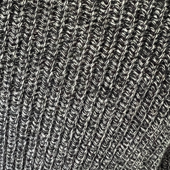 Talbots - split neck grey marled sweater sz M - NWOT - Picture 6 of 7